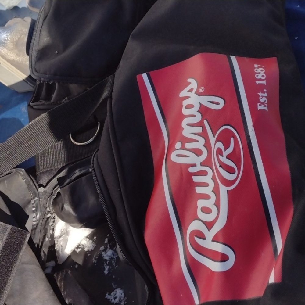 Rawlings Black Sports Bag - Picture 3 of 3